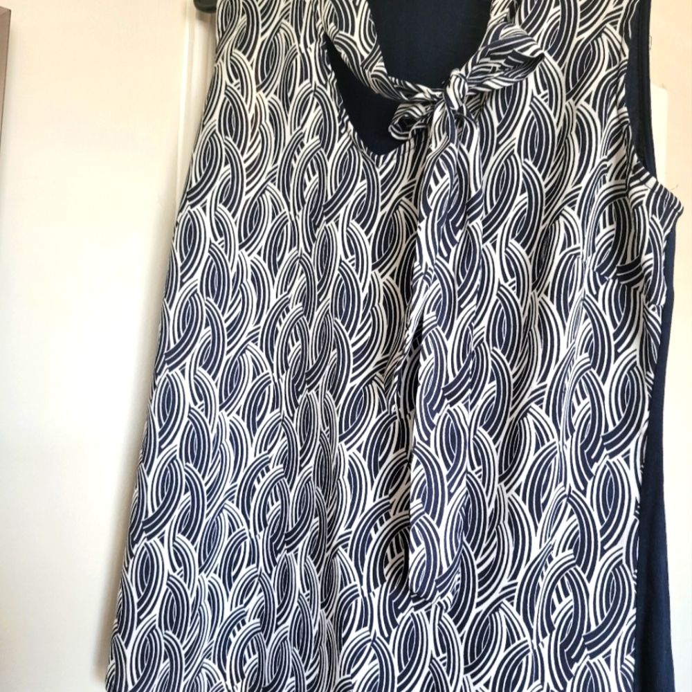 Ann Taylor S Business casual TOP navy blue